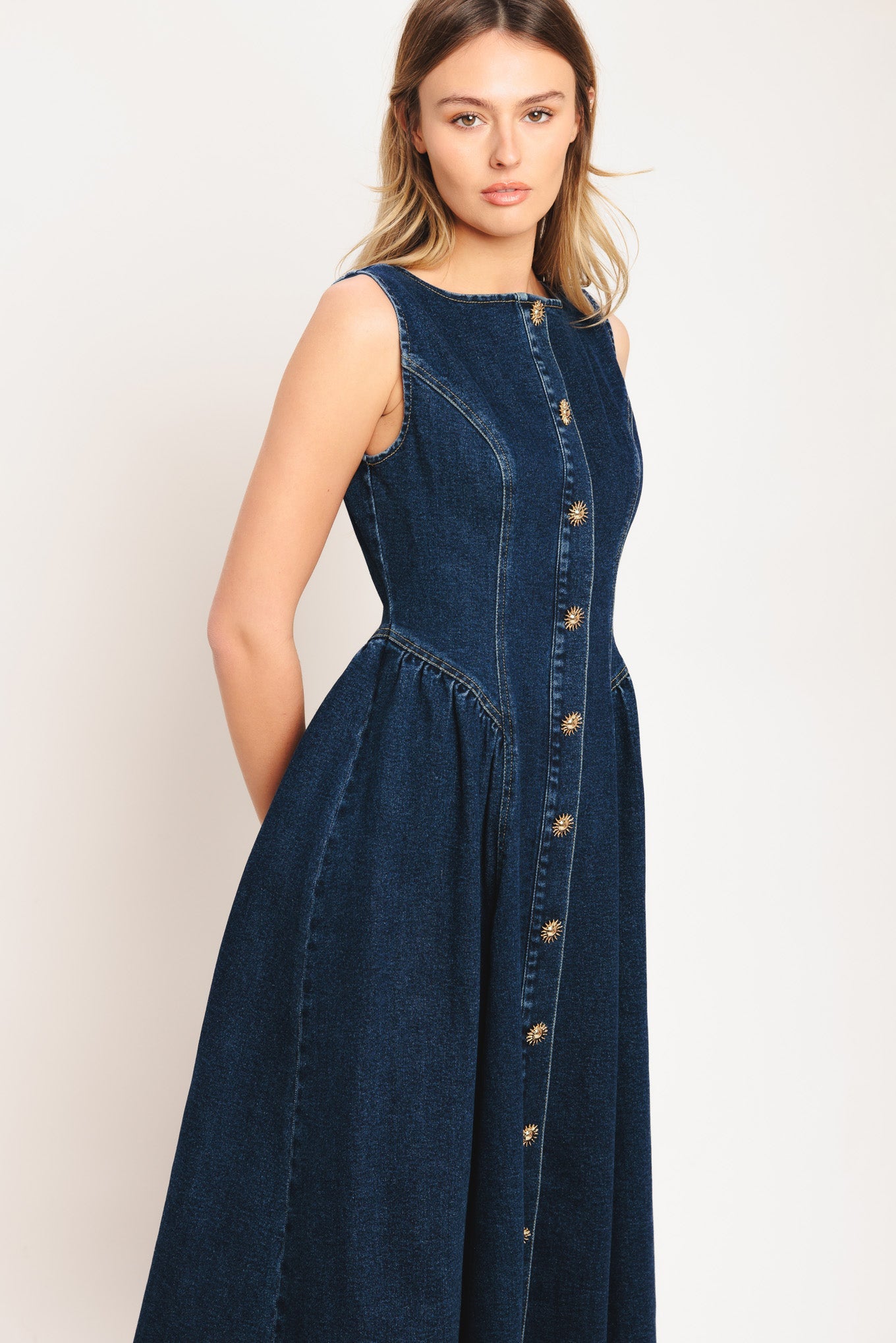 EFFORTLESS POLISH DENIM MIDI DRESS